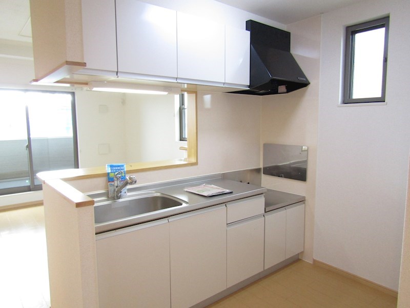 サニーウェル岩滑Ⅲ キッチン