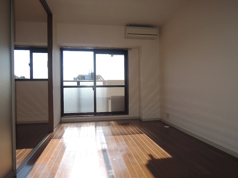 カーサコモダ新舞子　B リビング