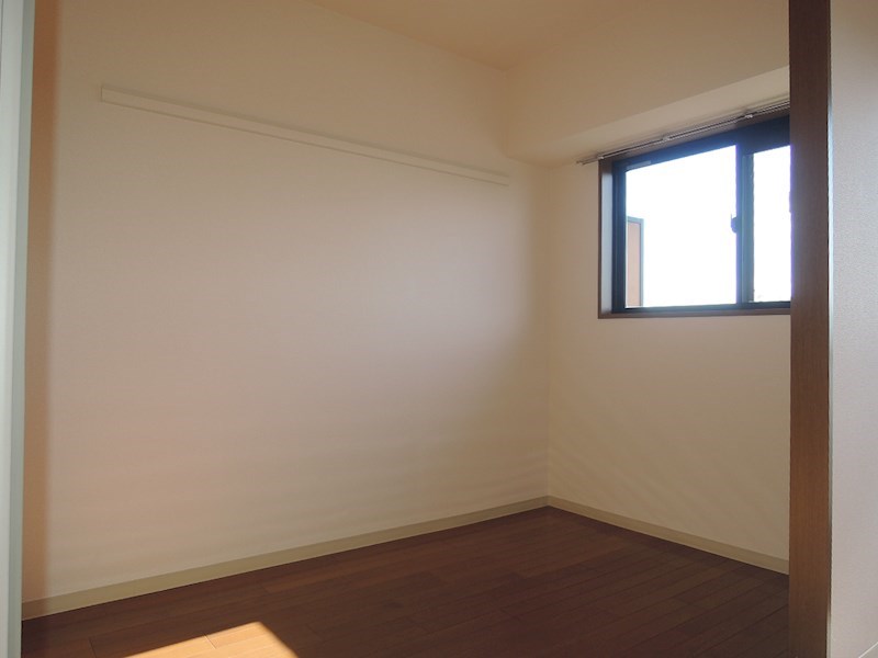 カーサコモダ新舞子　B ベッドルーム