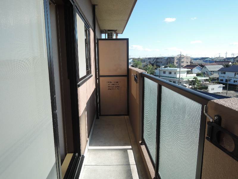 カーサコモダ新舞子　B ベランダ