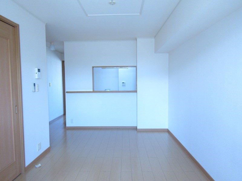 プロムナード弐番館 リビング