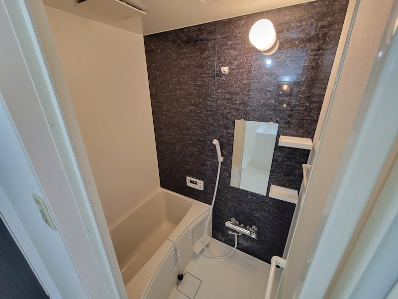 ウエストイン 風呂画像