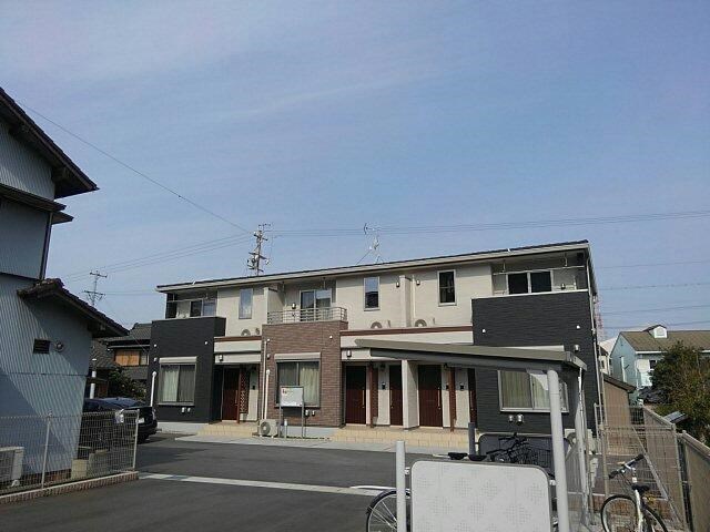 ラ・ルーチェ（八幡） 203号室 外観