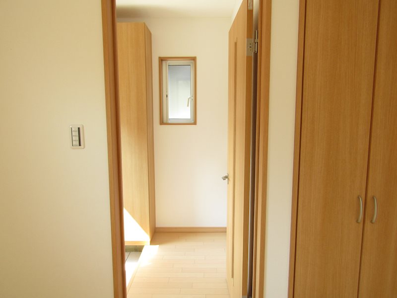 第三コンフォート 玄関