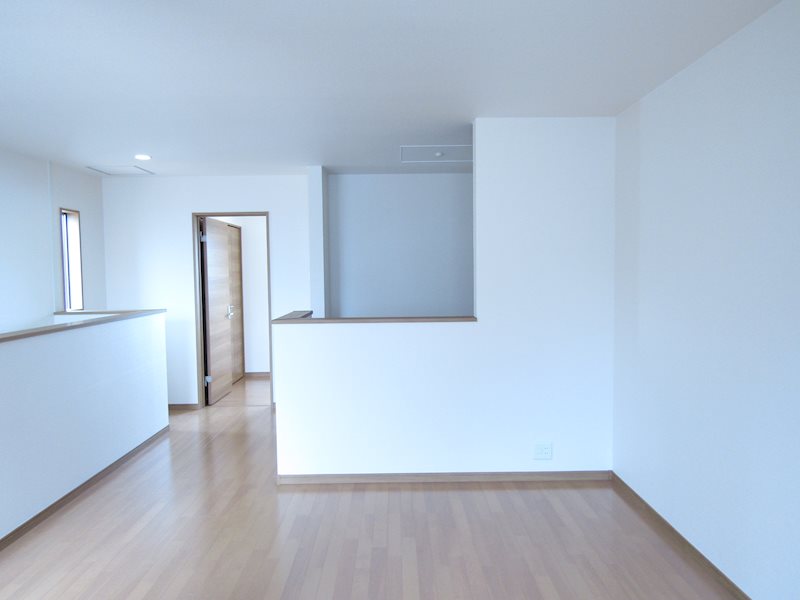 鯉江本町4-135 KODATEXⅠ リビング