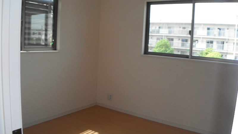 サンライズハイム ベッドルーム