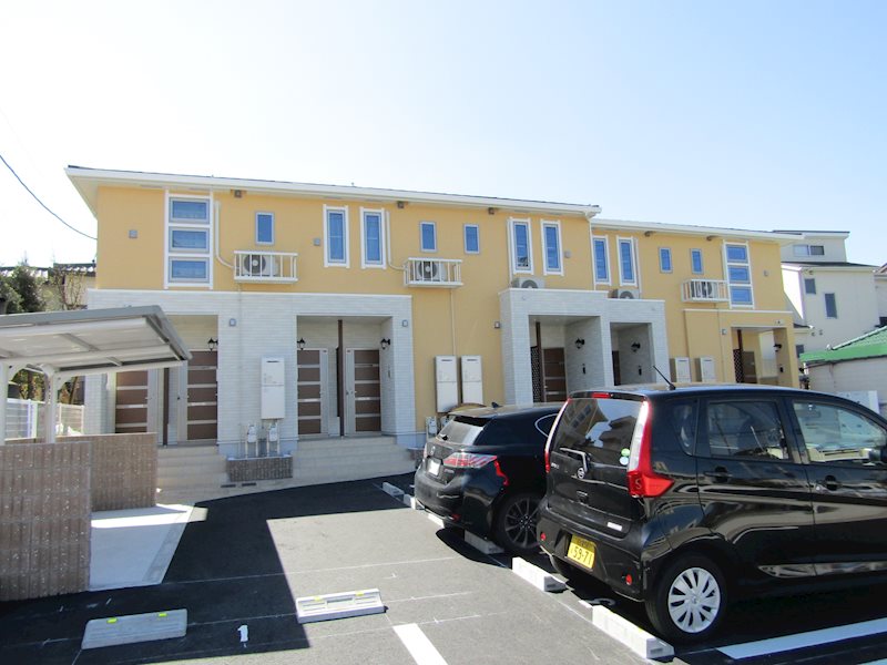 エバーグリーンC 206号室 外観