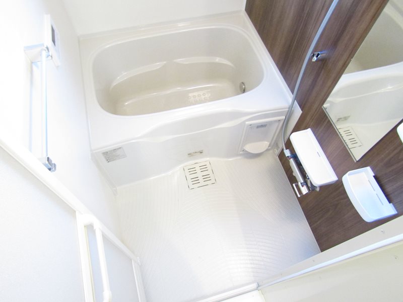 エバーグリーンC 風呂画像