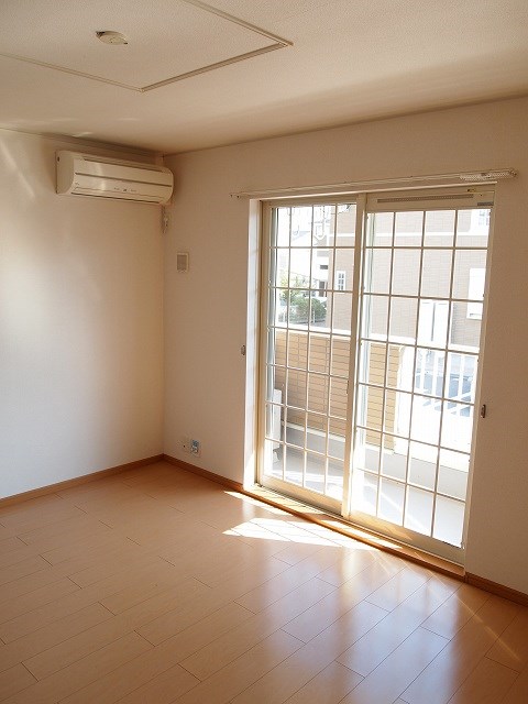 レインボーヒルズⅡ リビング