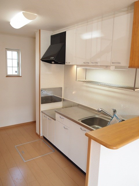 レインボーヒルズⅡ キッチン