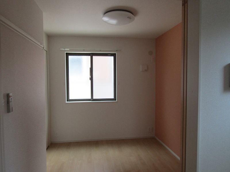 セシル ベッドルーム