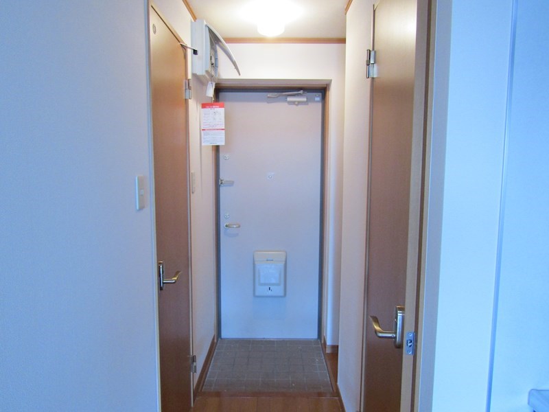 ピュアレジデンス 玄関