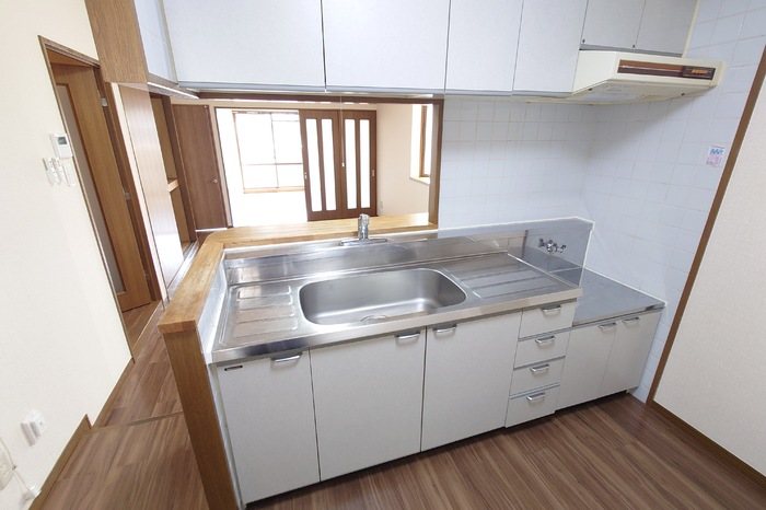 コーラル半田 キッチン