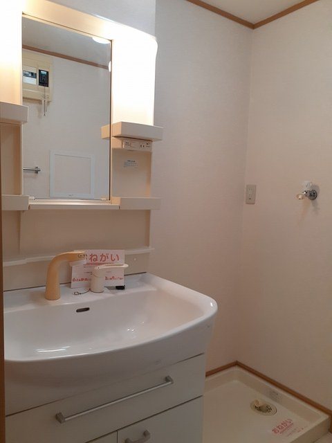 マ　ジュネス その他1