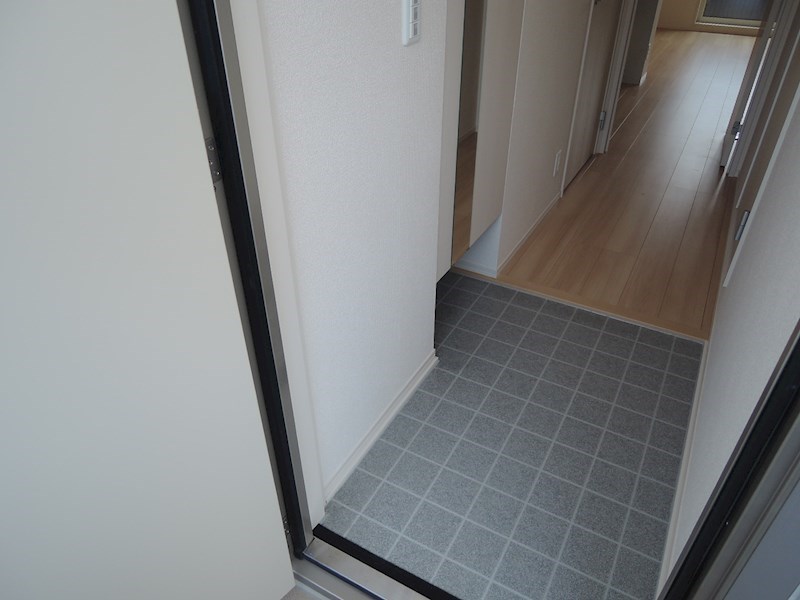 シャルマンドミール 玄関