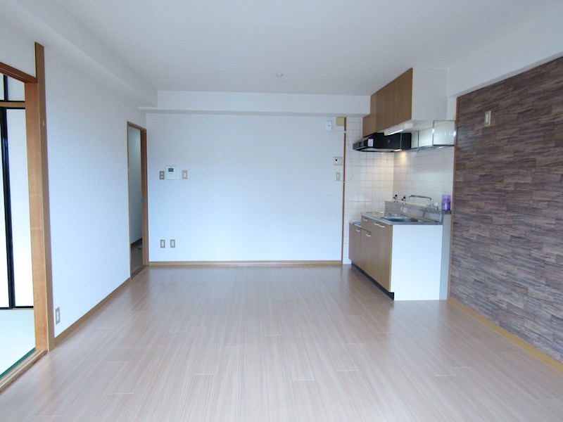 サンモール原 リビング