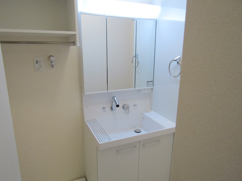 エスペランサ旭　D棟 その他3