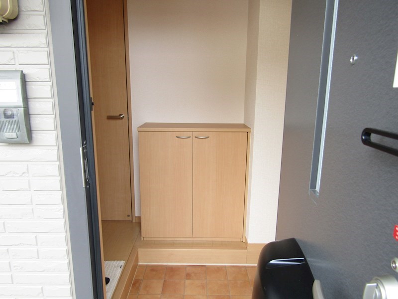 リビングタウン小倉町 玄関