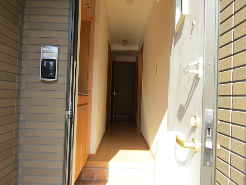 レインボーヒルズⅠ 玄関