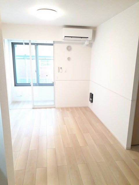 アヴェクトワ リビング