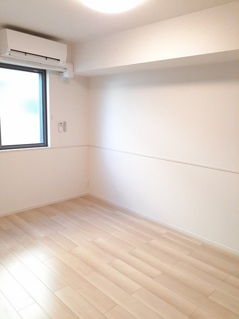 アヴェクトワ ベッドルーム