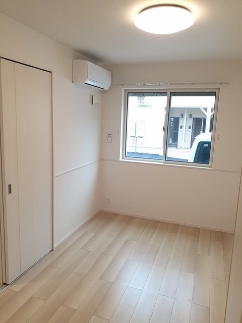 リヴァージュA ベッドルーム