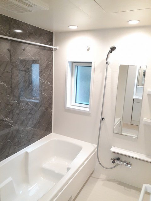 リヴァージュA 風呂画像