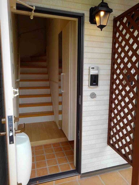 TM・グロリア 玄関