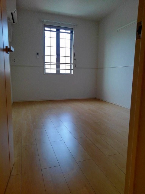 TM・グロリア ベッドルーム