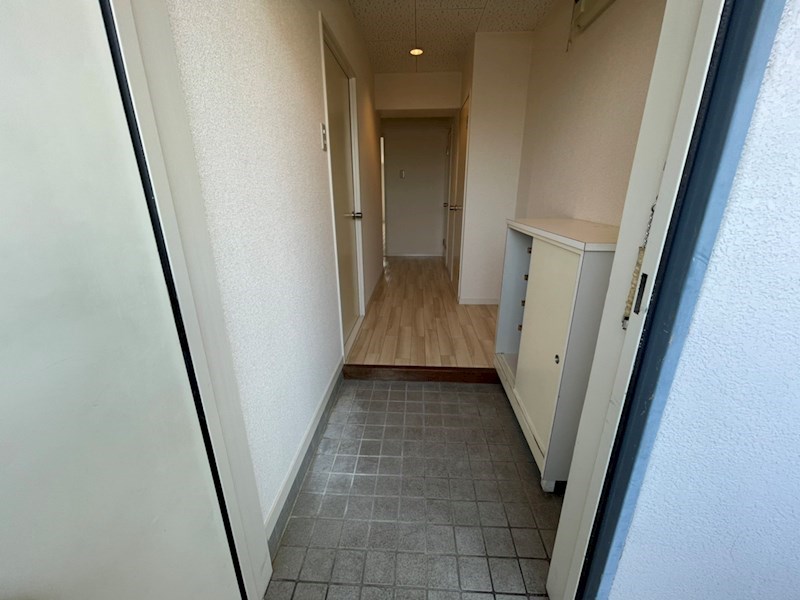 半田第3ロイヤルマンション  玄関