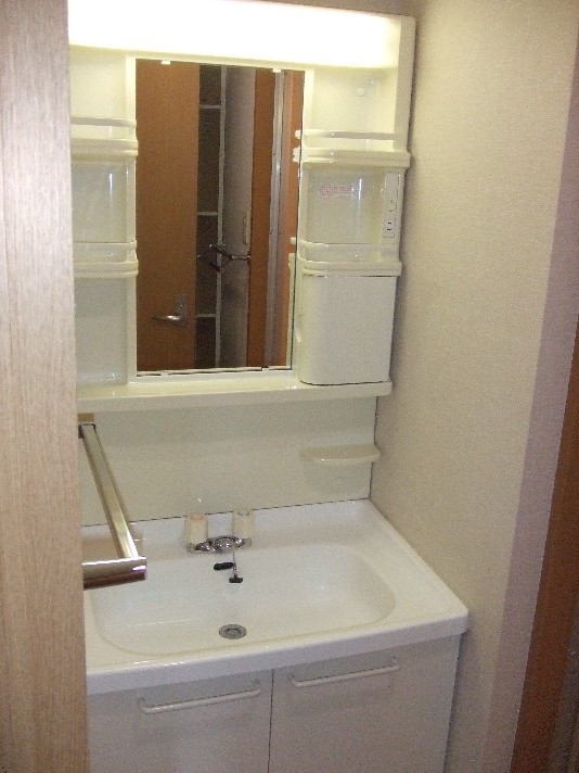 カネヒビル その他1