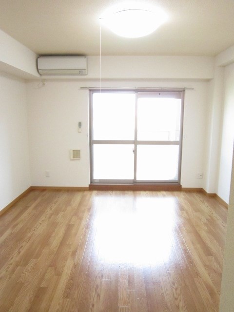 サンリッツ高宮C ベッドルーム