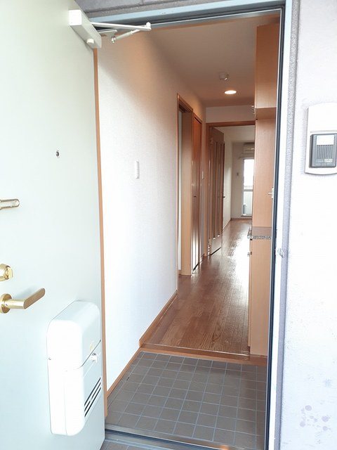 サンリッツ高宮 B 玄関