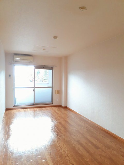サンリッツ高宮 B リビング