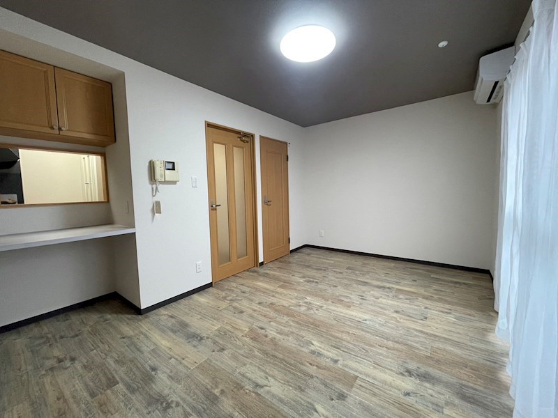 サプリ―ム新舞子Ⅱ リビング