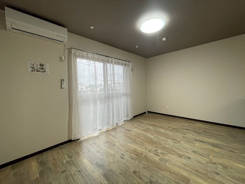 サプリ―ム新舞子Ⅱ ベッドルーム