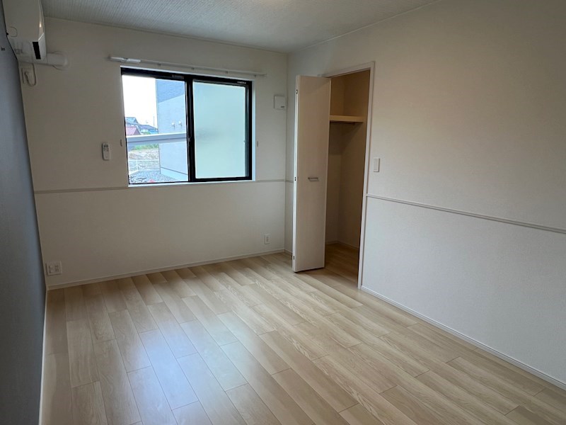 ネオ  エルブ  Ⅱ ベッドルーム