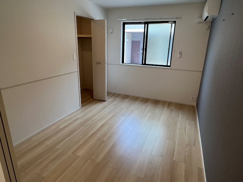 ネオ  エルブ  Ⅱ ベッドルーム