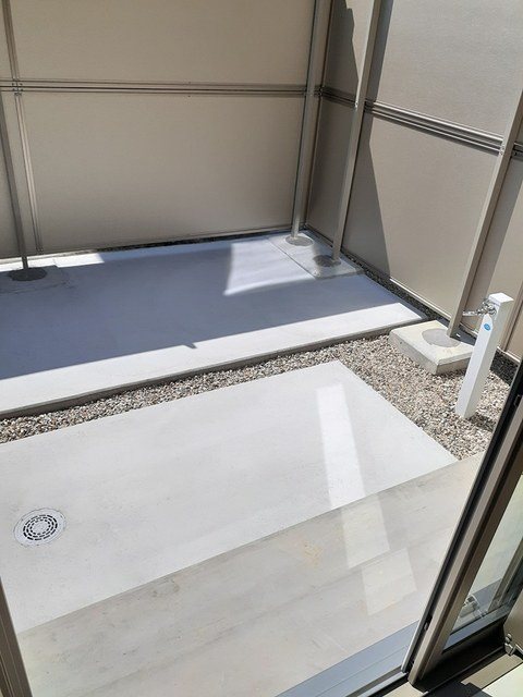 シャトル脇島 ベランダ