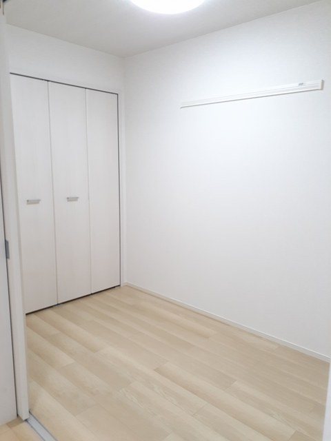 シャトル脇島 ベッドルーム