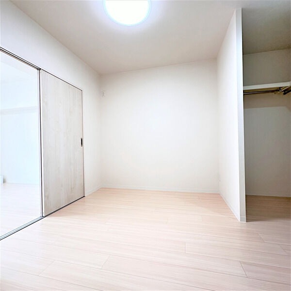 A・City常滑原松 ベッドルーム