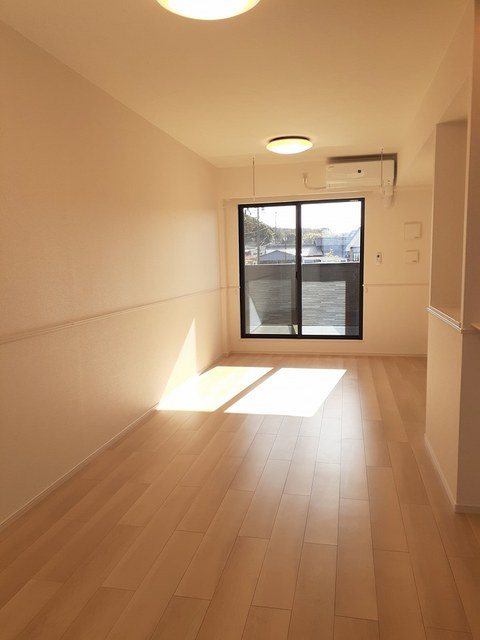 ハピネスA リビング