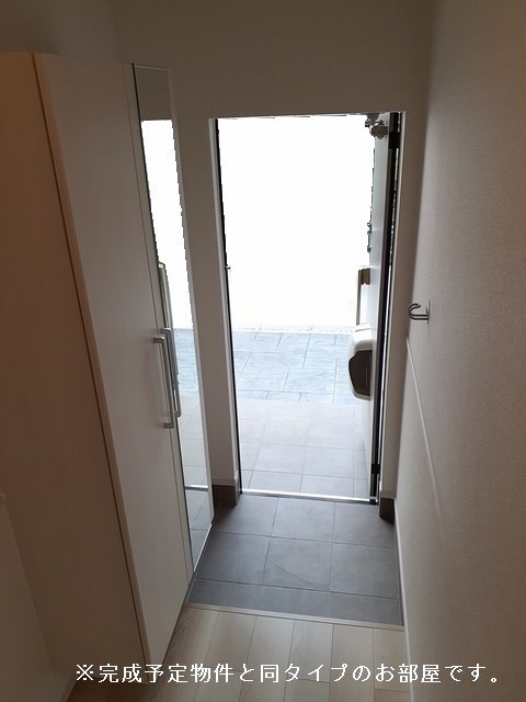 ハピネスA 玄関