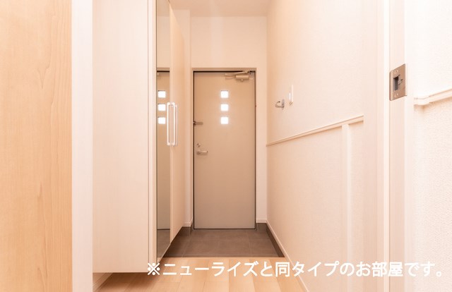 ブラン　ルピナス　Ⅱ 玄関