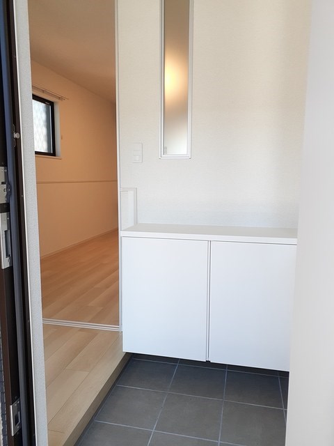 フェリーチェ東天王町　Ⅱ 玄関