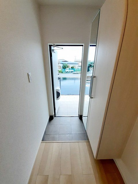 フィオリーレ・アノ　Ⅱ 玄関