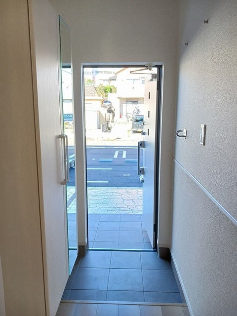 アリエッタ　半田　A 玄関