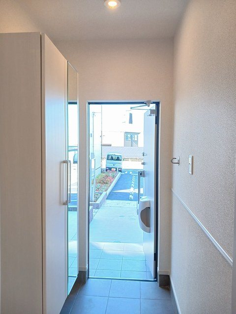 アウル　A 玄関