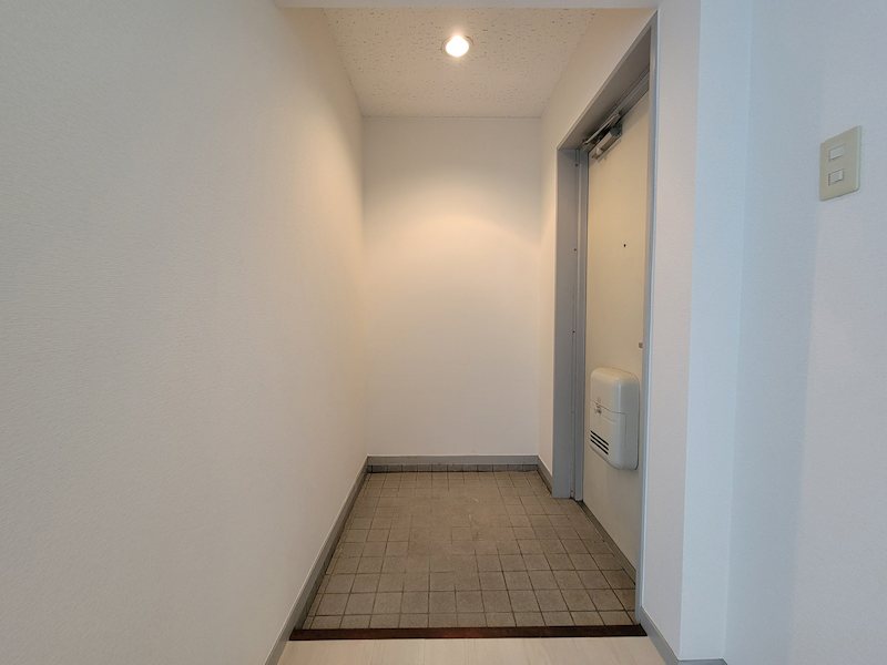 半田第3ロイヤルマンション  玄関