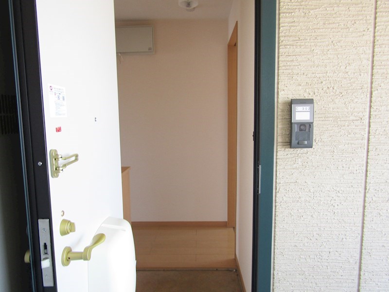 セジュール和幸　C 玄関